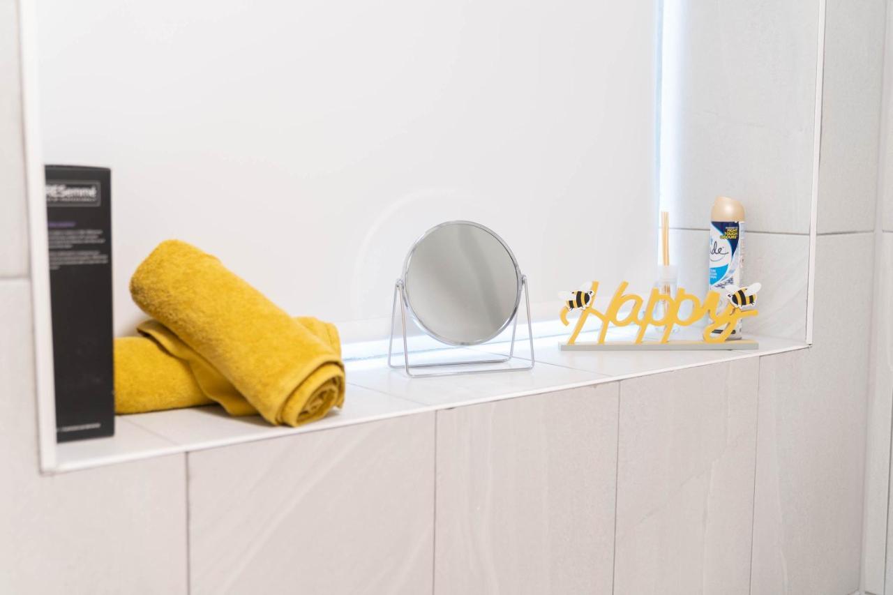 Two Bedroom Apartment-One Choice Stays- Jewellery Quarter Birmingham Eksteriør bilde