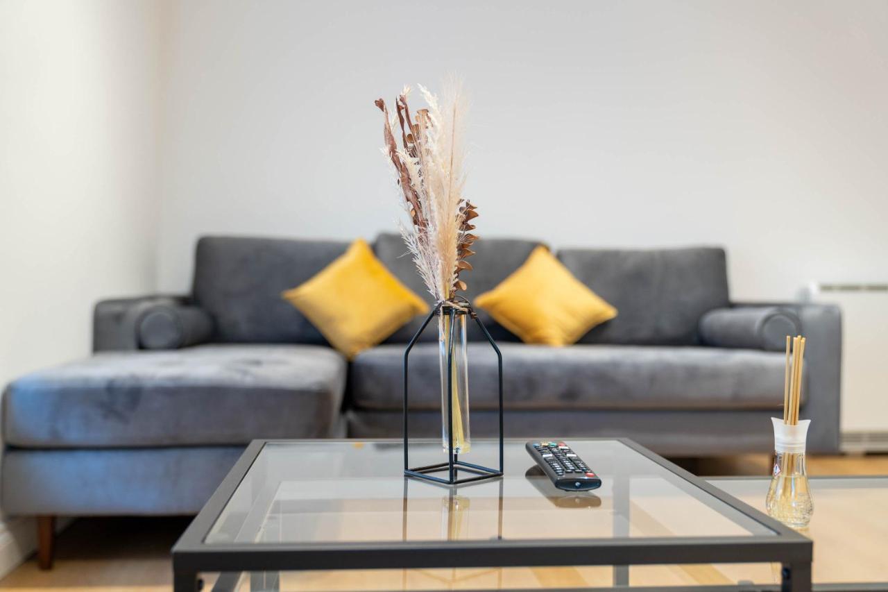 Two Bedroom Apartment-One Choice Stays- Jewellery Quarter Birmingham Eksteriør bilde