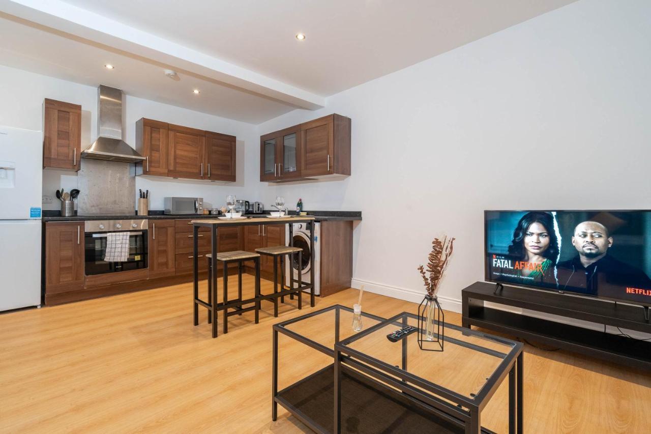 Two Bedroom Apartment-One Choice Stays- Jewellery Quarter Birmingham Eksteriør bilde